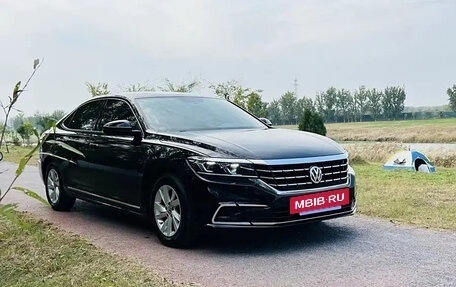 Volkswagen Passat B8 рестайлинг, 2021 год, 1 930 000 рублей, 3 фотография