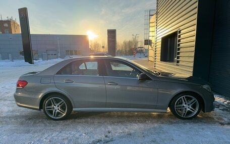 Mercedes-Benz E-Класс, 2013 год, 3 100 000 рублей, 4 фотография