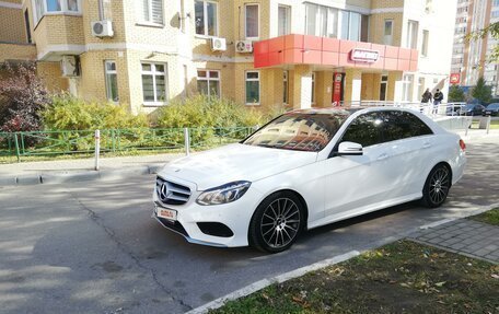 Mercedes-Benz E-Класс, 2013 год, 2 500 000 рублей, 2 фотография