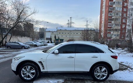 Infiniti QX70, 2013 год, 2 350 000 рублей, 12 фотография