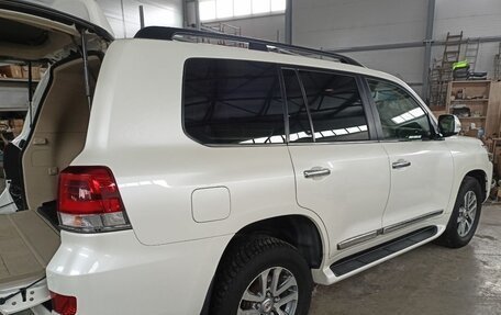 Toyota Land Cruiser 200, 2019 год, 8 000 000 рублей, 2 фотография
