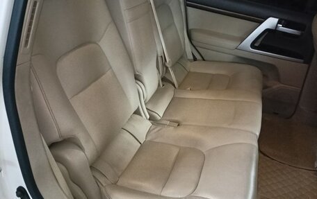 Toyota Land Cruiser 200, 2019 год, 8 000 000 рублей, 6 фотография