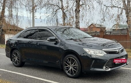 Toyota Camry, 2015 год, 2 650 000 рублей, 3 фотография