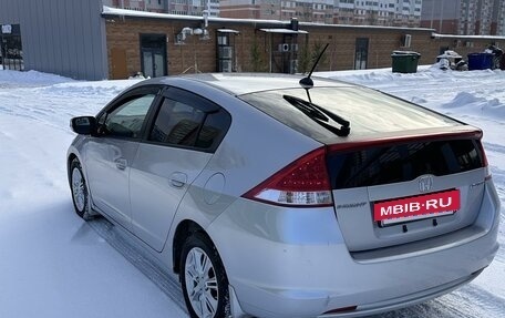 Honda Insight II рестайлинг, 2010 год, 960 000 рублей, 8 фотография