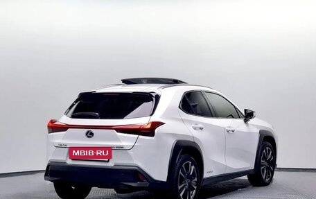 Lexus UX I, 2021 год, 2 700 000 рублей, 2 фотография