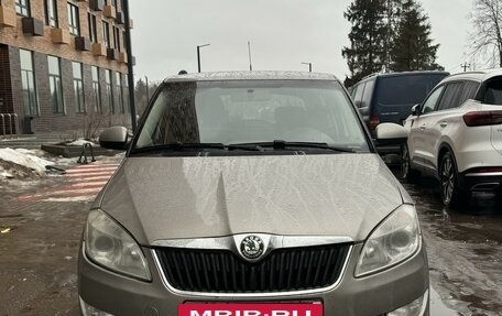 Skoda Fabia II, 2010 год, 470 000 рублей, 3 фотография