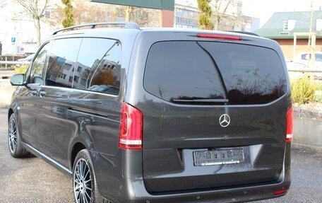 Mercedes-Benz Vito, 2022 год, 6 900 000 рублей, 7 фотография