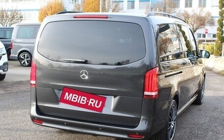 Mercedes-Benz Vito, 2022 год, 6 900 000 рублей, 8 фотография