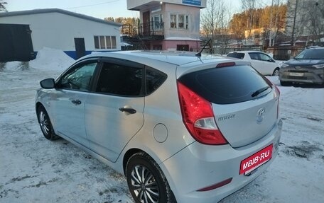 Hyundai Solaris II рестайлинг, 2014 год, 1 000 000 рублей, 7 фотография