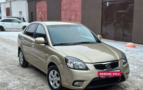 KIA Rio II, 2010 год, 520 000 рублей, 2 фотография