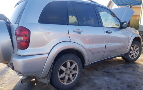 Toyota RAV4, 2004 год, 750 000 рублей, 2 фотография