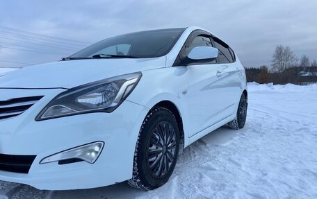 Hyundai Solaris II рестайлинг, 2014 год, 1 100 000 рублей, 6 фотография