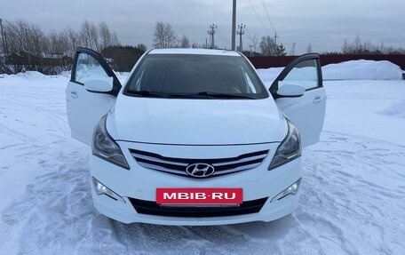 Hyundai Solaris II рестайлинг, 2014 год, 1 100 000 рублей, 2 фотография