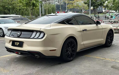 Ford Mustang VI рестайлинг, 2021 год, 2 525 037 рублей, 4 фотография