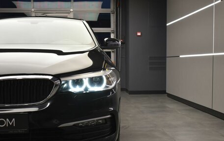 BMW 5 серия, 2019 год, 3 810 000 рублей, 4 фотография