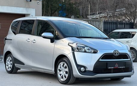 Toyota Sienta II, 2017 год, 1 547 000 рублей, 9 фотография