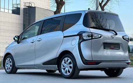 Toyota Sienta II, 2017 год, 1 547 000 рублей, 20 фотография