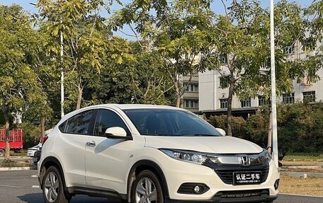 Honda Vezel, 2020 год, 1 540 000 рублей, 3 фотография