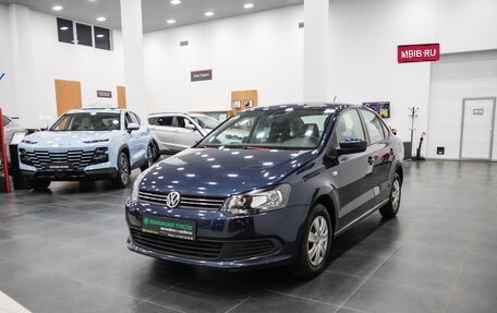 Volkswagen Polo VI (EU Market), 2014 год, 800 000 рублей, 1 фотография