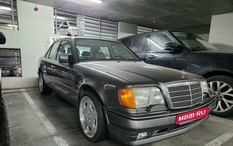 Mercedes-Benz E-Класс, 1994 год, 2 700 000 рублей, 2 фотография