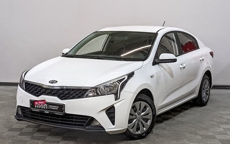 KIA Rio IV, 2021 год, 1 795 000 рублей, 1 фотография