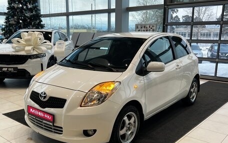 Toyota Yaris III рестайлинг, 2008 год, 595 000 рублей, 1 фотография