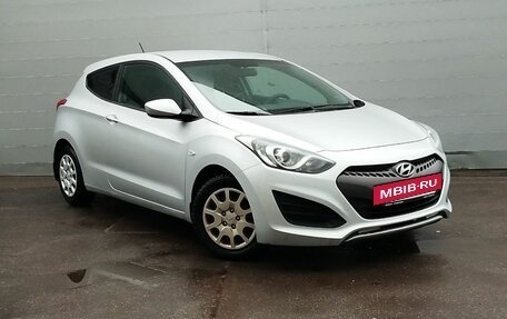 Hyundai i30 II рестайлинг, 2013 год, 1 045 000 рублей, 3 фотография