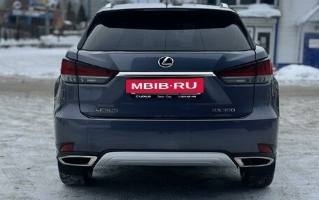 Lexus RX IV рестайлинг, 2019 год, 6 700 000 рублей, 9 фотография