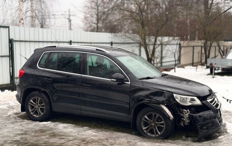 Volkswagen Tiguan I, 2010 год, 890 000 рублей, 2 фотография