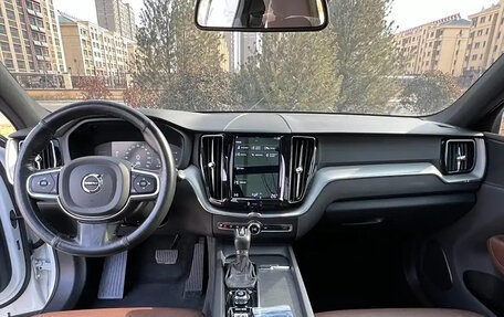 Volvo XC60 II, 2021 год, 3 260 000 рублей, 8 фотография