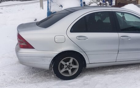 Mercedes-Benz C-Класс, 2000 год, 560 000 рублей, 6 фотография