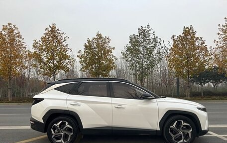 Hyundai Tucson, 2022 год, 2 390 000 рублей, 7 фотография