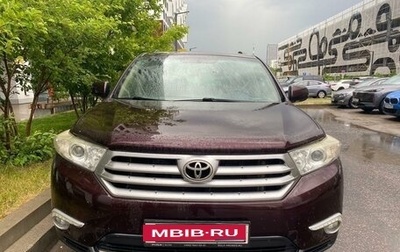 Toyota Highlander III, 2011 год, 1 700 000 рублей, 1 фотография