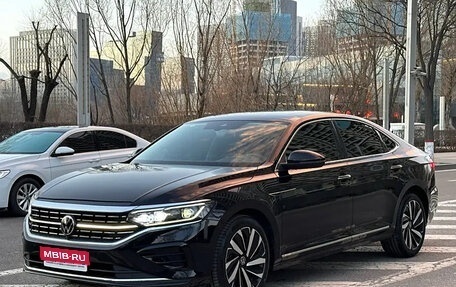 Volkswagen Passat B8 рестайлинг, 2022 год, 2 700 000 рублей, 1 фотография