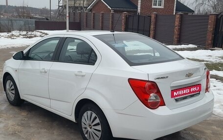 Chevrolet Aveo III, 2015 год, 770 000 рублей, 3 фотография