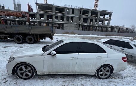 Mercedes-Benz E-Класс, 2012 год, 1 180 000 рублей, 3 фотография