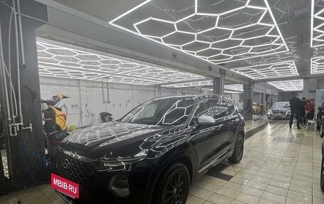 Hyundai Santa Fe IV, 2018 год, 3 890 000 рублей, 3 фотография