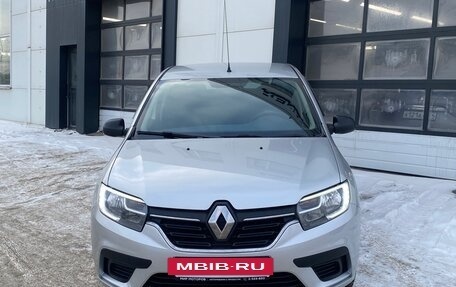 Renault Logan II, 2019 год, 860 000 рублей, 2 фотография