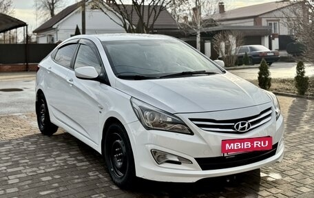 Hyundai Solaris II рестайлинг, 2014 год, 995 000 рублей, 2 фотография