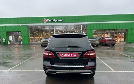 Mercedes-Benz M-Класс, 2013 год, 2 350 000 рублей, 2 фотография