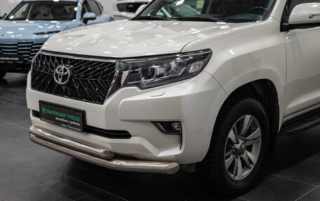 Toyota Land Cruiser Prado 150 рестайлинг 2, 2019 год, 5 750 000 рублей, 3 фотография