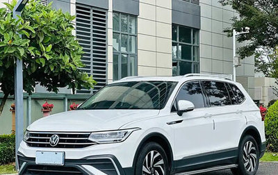 Volkswagen Tiguan II, 2021 год, 3 450 037 рублей, 1 фотография