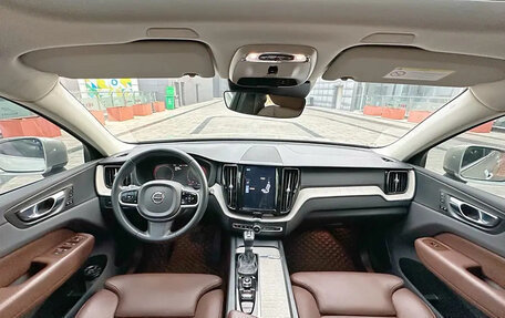 Volvo XC60 II, 2021 год, 3 160 000 рублей, 11 фотография