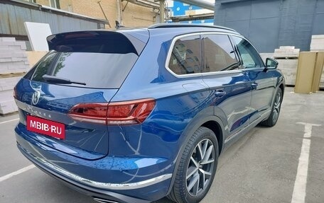 Volkswagen Touareg III, 2019 год, 5 350 000 рублей, 4 фотография