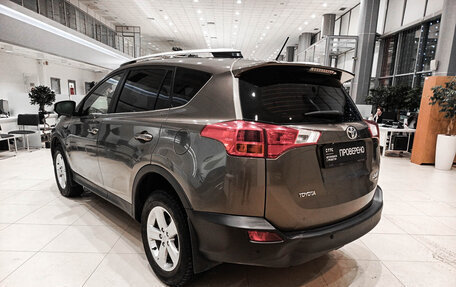 Toyota RAV4, 2014 год, 2 100 000 рублей, 7 фотография