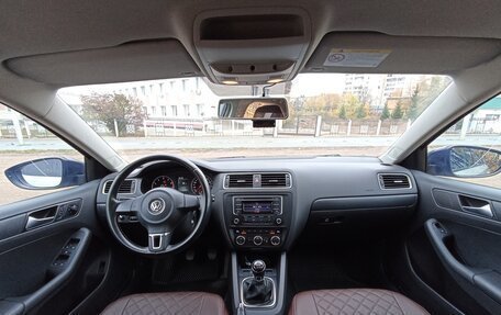 Volkswagen Jetta VI, 2014 год, 1 090 000 рублей, 10 фотография