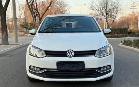 Volkswagen Polo VI (EU Market), 2017 год, 1 250 000 рублей, 2 фотография