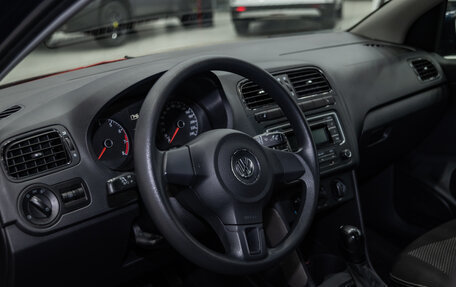 Volkswagen Polo VI (EU Market), 2014 год, 800 000 рублей, 11 фотография