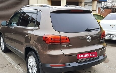 Volkswagen Tiguan I, 2014 год, 2 200 000 рублей, 3 фотография