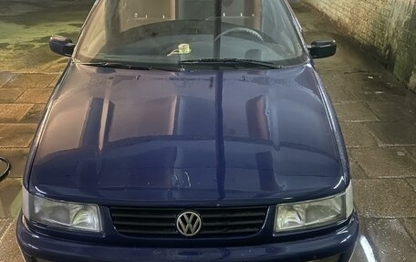 Volkswagen Passat B4, 1995 год, 350 000 рублей, 3 фотография